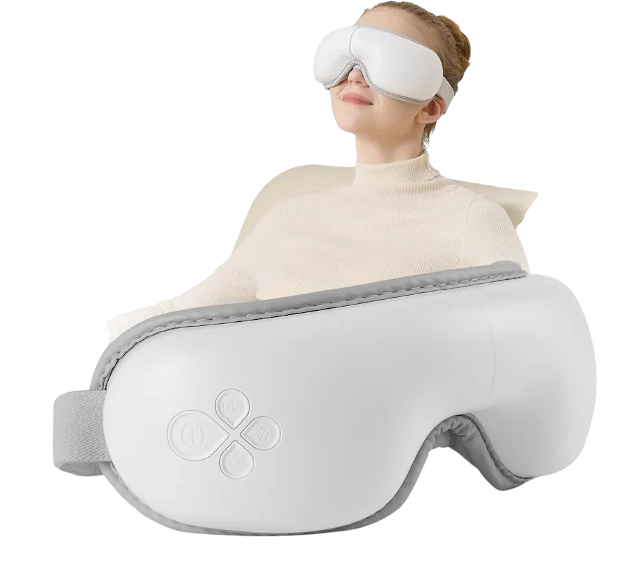 Foldable heated eye massager